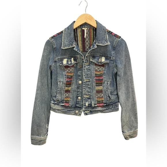 Free People Womens Size 2 Trucker
Denim Patchwork Jacket - Picture 2 of 5